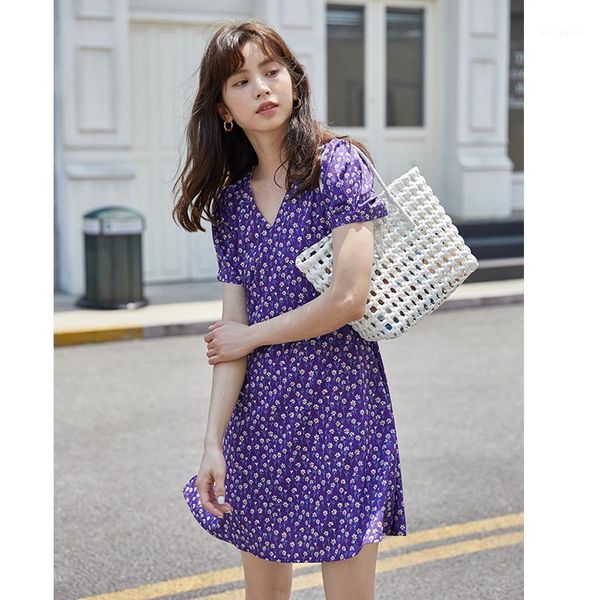 make the new summer little little daisy fairy french v-neck show thin purple skirt1, Black;gray
make the new summer little little daisy fairy french v-neck show thin purple skirt1, Black;gray