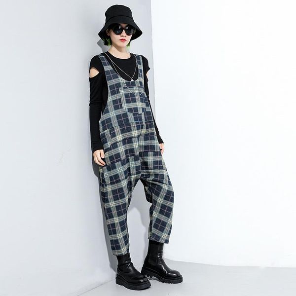 fall 2020 new women plus size washed plaid jeans overalls female streetwear hip hop loose casual denim suspender cross pants, Blue
fall 2020 new women plus size washed plaid jeans overalls female streetwear hip hop loose casual denim suspender cross pants, Blue