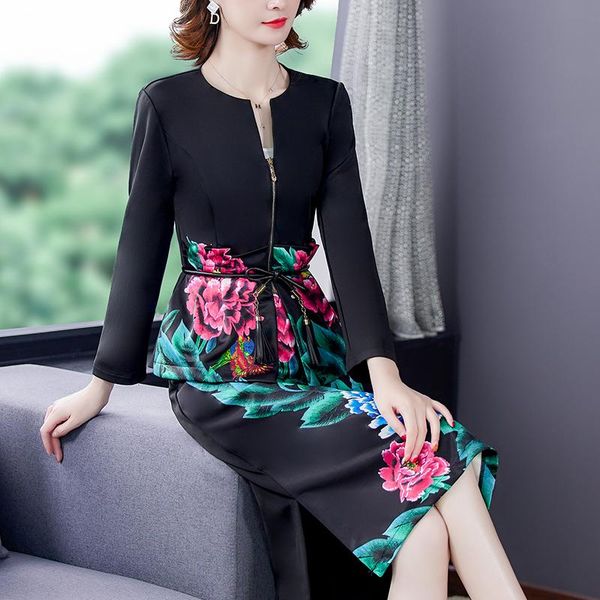 two piece dress middle aged formal skirts business suits floral print female office suit with skirt fatos para senhoras saia, White
two piece dress middle aged formal skirts business suits floral print female office suit with skirt fatos para senhoras saia, White