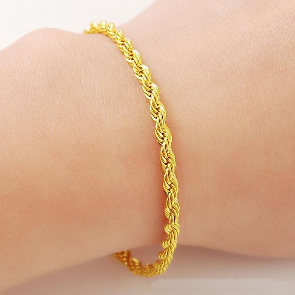 stylish exquisite lady chain bracelet jewelry copper material gold color link 19cm bracelets heart jewelry for women gift, Black
stylish exquisite lady chain bracelet jewelry copper material gold color link 19cm bracelets heart jewelry for women gift, Black