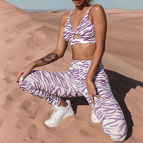 printing stretch yoga tracksuit women padded sports high waist striped leggings fitness suit 2 pcs running fitness set, White;red
printing stretch yoga tracksuit women padded sports high waist striped leggings fitness suit 2 pcs running fitness set, White;red