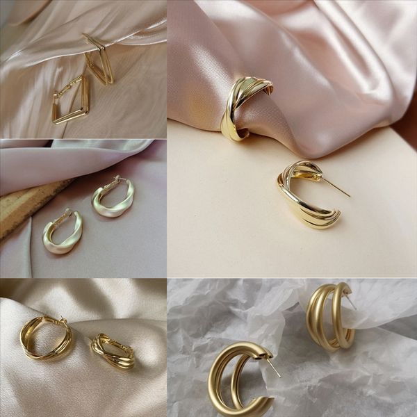 t0w lovely ins sparkling cute earring diamond zircon heart fashion luxury designer stud earrings new for bead for women, Golden
t0w lovely ins sparkling cute earring diamond zircon heart fashion luxury designer stud earrings new for bead for women, Golden