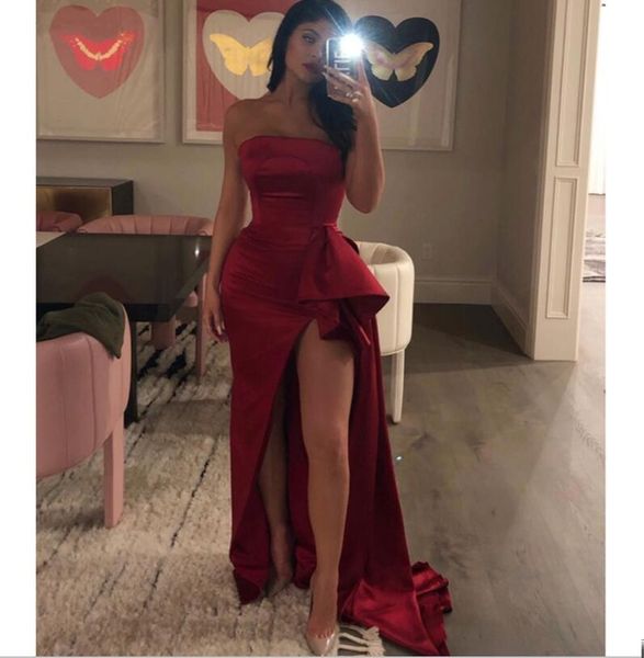 wine red split formal party mermaid long prom dress robe 2021 strapless satin ladies evening gowns vestidos arabes fiesta, Black;red
wine red split formal party mermaid long prom dress robe 2021 strapless satin ladies evening gowns vestidos arabes fiesta, Black;red