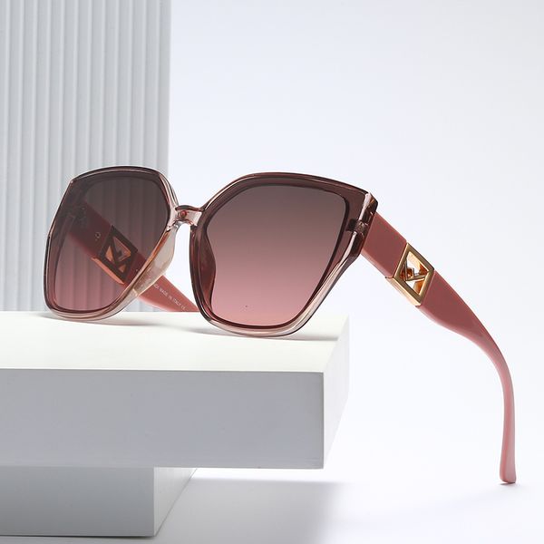 2021 new female luxury uv400 f word retro decoration sunglasses women shades of sun uaqe, White;black
2021 new female luxury uv400 f word retro decoration sunglasses women shades of sun uaqe, White;black