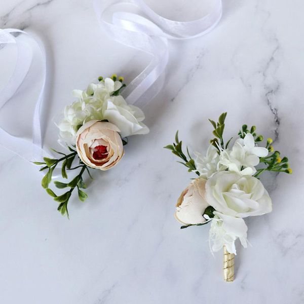 1 piece handmade wedding flowers groom boutonniere or bride bridesmaid hand wrist flower european silk artificial flower corsage
1 piece handmade wedding flowers groom boutonniere or bride bridesmaid hand wrist flower european silk artificial flower corsage