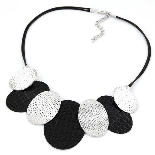 2020 new maxi necklace colar big brand collares fine jewelry pendants bijoux woman metal leather cord temperament necklace, Silver
2020 new maxi necklace colar big brand collares fine jewelry pendants bijoux woman metal leather cord temperament necklace, Silver