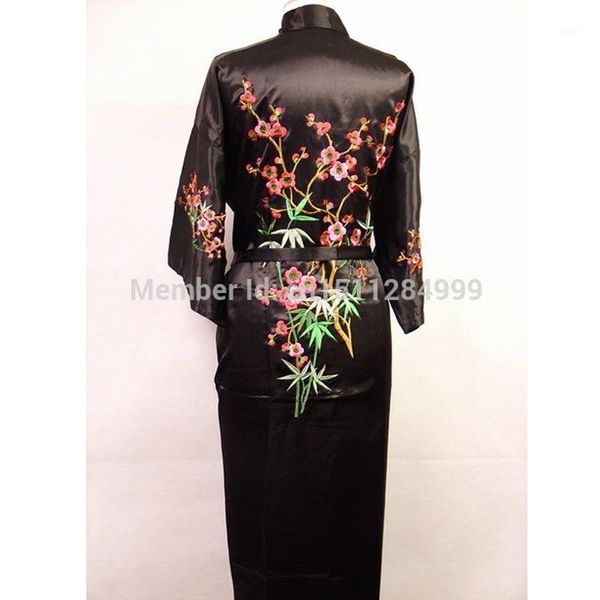 black silk satin women embroider flower robe gown kimono bathrobe nightgowns sleepwear s l xl 2xl 3xl1, Black;red
black silk satin women embroider flower robe gown kimono bathrobe nightgowns sleepwear s l xl 2xl 3xl1, Black;red