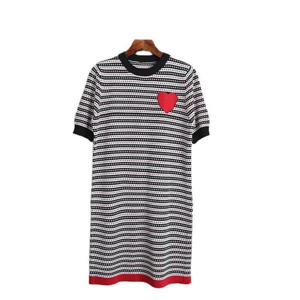 striped knitted skirt summer new stall women's love drill loose large contrast color short sleeve dress, Black;gray
striped knitted skirt summer new stall women's love drill loose large contrast color short sleeve dress, Black;gray