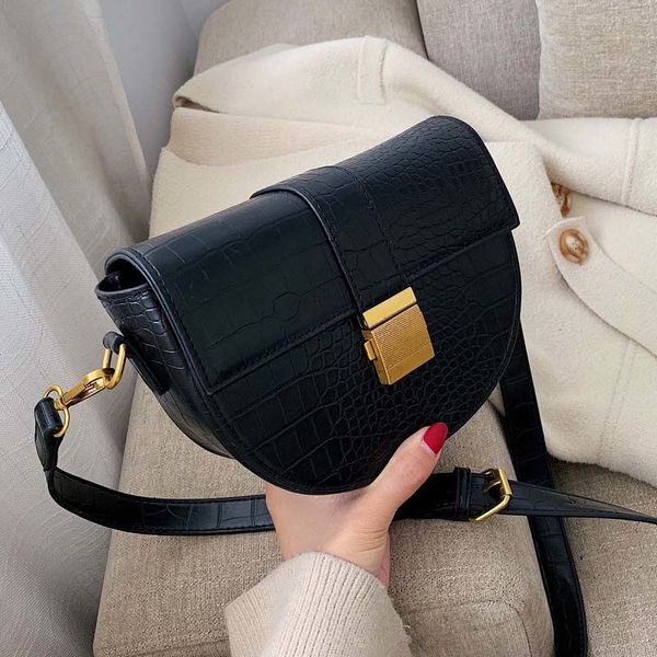 chain women solid color stone pattern soft pu leather saddle bag designer crossbody bag small handbag and purse c1223
chain women solid color stone pattern soft pu leather saddle bag designer crossbody bag small handbag and purse c1223