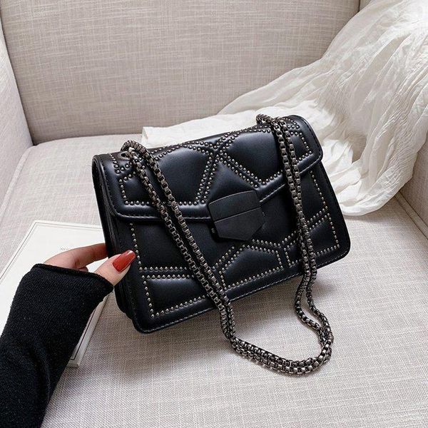 luxury handbags women bags designer rivet chain pu leather crossbody bags for women simple fashion shoulder bag
luxury handbags women bags designer rivet chain pu leather crossbody bags for women simple fashion shoulder bag