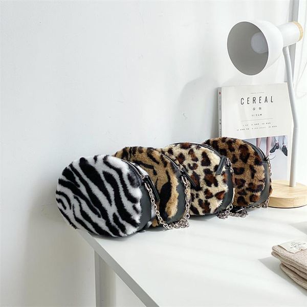 cross body warm winter bag axillary package fleece women mini soft short plush with zipper small female handbag luxury design ladies 2021
cross body warm winter bag axillary package fleece women mini soft short plush with zipper small female handbag luxury design ladies 2021