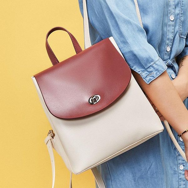new genuine leather shoulder bag, european and american fashion woman's bag in autumn and winter of 2021
new genuine leather shoulder bag, european and american fashion woman's bag in autumn and winter of 2021