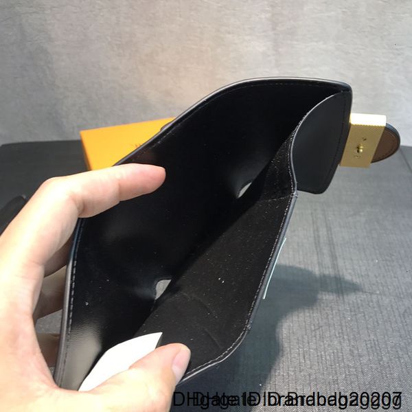 short type genuine leather 2020 new fashion serialnumber letter and flower printed wallet with box, Red;black
short type genuine leather 2020 new fashion serialnumber letter and flower printed wallet with box, Red;black
