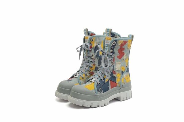 autumn winter new style color matching boots simple martin boots all match chunky heel loe heel small fragrance side women, Black
autumn winter new style color matching boots simple martin boots all match chunky heel loe heel small fragrance side women, Black