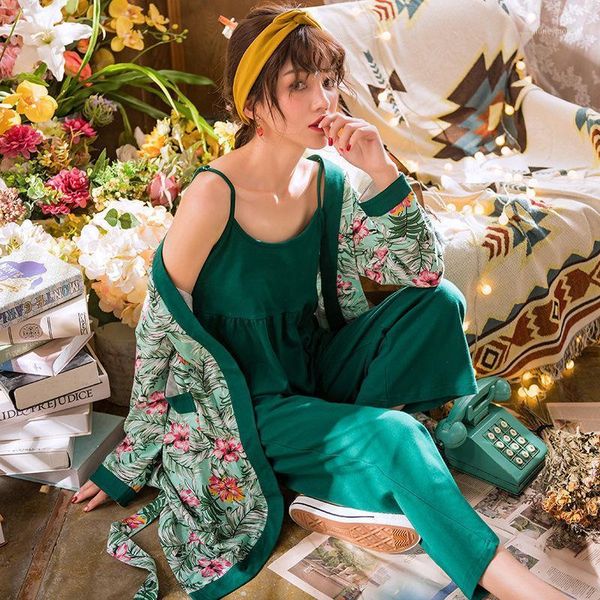 women's sleepwear 5xl robe set 3 piece women cotton peacock kimono robes lingerie wedding party bridesmaid nightgown winter bathrobe1, Black;red
women's sleepwear 5xl robe set 3 piece women cotton peacock kimono robes lingerie wedding party bridesmaid nightgown winter bathrobe1, Black;red