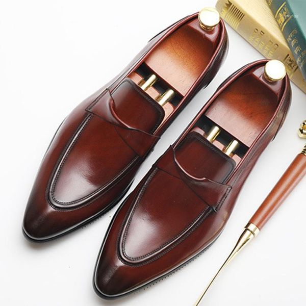 dress shoes men brand italian fashion mens genuine leather black burgundy wedding male 2021 phenkang1
dress shoes men brand italian fashion mens genuine leather black burgundy wedding male 2021 phenkang1