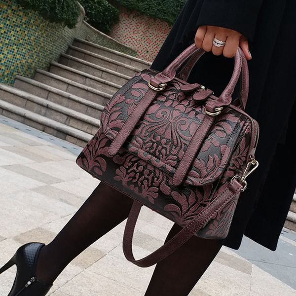 vintage embossing print women handbags large capacity women's shoulder bag casual big shell bags for women messenger bag shopper c0121
vintage embossing print women handbags large capacity women's shoulder bag casual big shell bags for women messenger bag shopper c0121