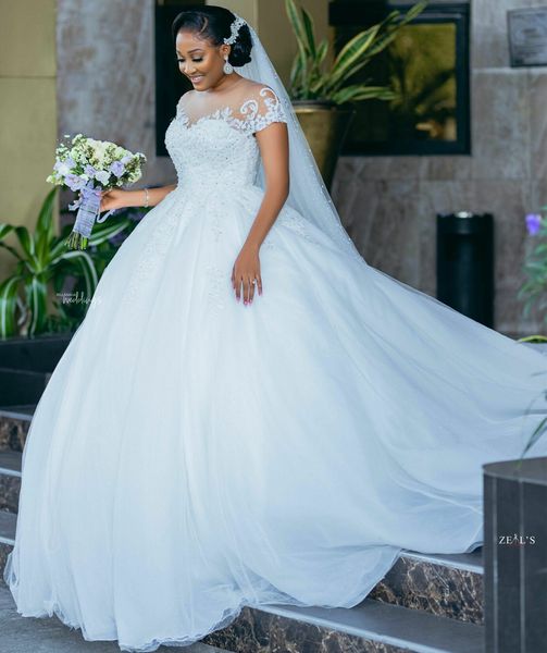 2022 plus size arabic aso ebi luxurious vintage lace wedding dress sheer neck tulle bridal gowns dresses zj3340, White
2022 plus size arabic aso ebi luxurious vintage lace wedding dress sheer neck tulle bridal gowns dresses zj3340, White