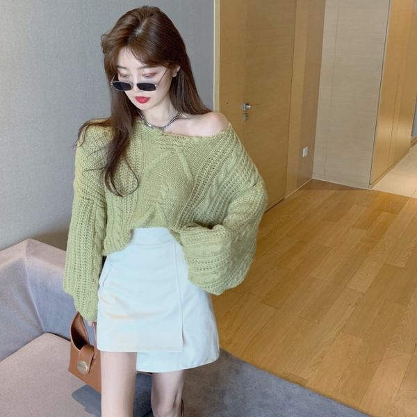 2020 autumn new twist knitwear + irregular leather skirt two piece fashion suit for women
2020 autumn new twist knitwear + irregular leather skirt two piece fashion suit for women