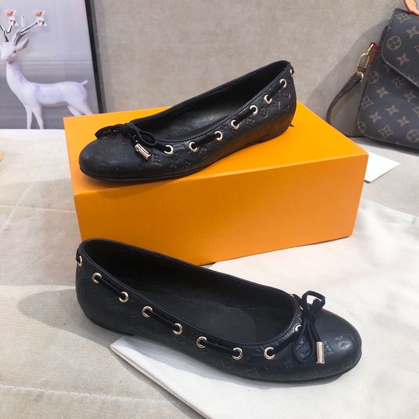 2022 summer spring fashion luxury designer casual shoes women woman shoe comfortable soft leisure breathable loafers size 35-40 with box, Black
2022 summer spring fashion luxury designer casual shoes women woman shoe comfortable soft leisure breathable loafers size 35-40 with box, Black
