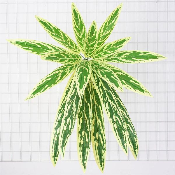 1 pc simulation leaf real touch artificial flower wedding garden plant wall green plant decorative false flower1
1 pc simulation leaf real touch artificial flower wedding garden plant wall green plant decorative false flower1