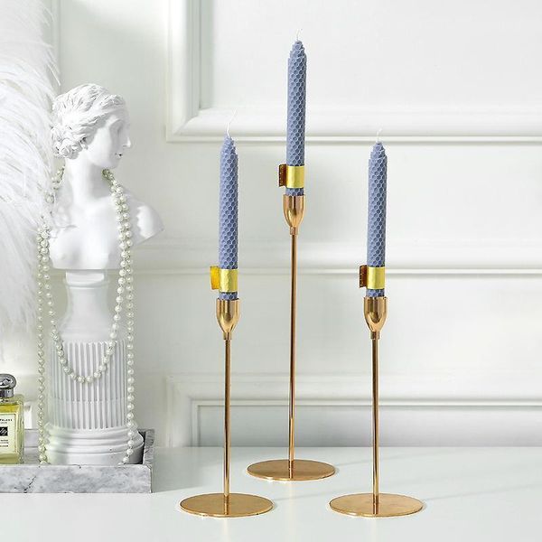 nordic light luxury simple candlestick home decoration living room dining table metal candlestick shooting props table decoratio1
nordic light luxury simple candlestick home decoration living room dining table metal candlestick shooting props table decoratio1