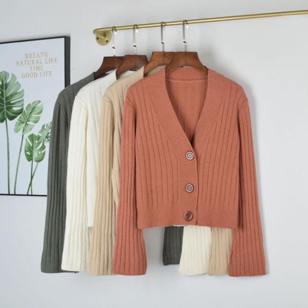 2020 cardigan autumn long flare sleeve short sweater women ribbed knitted cotton black white ladies soft outwear female1
2020 cardigan autumn long flare sleeve short sweater women ribbed knitted cotton black white ladies soft outwear female1