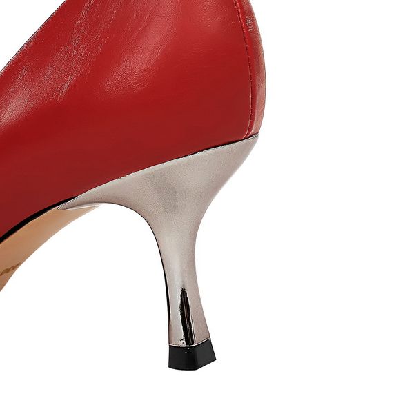 2021 women 6cm high heels nightclub pumps lady low heels wedding bridal low heels female scarpins fetish office party wild shoesmultifunctio, Black
2021 women 6cm high heels nightclub pumps lady low heels wedding bridal low heels female scarpins fetish office party wild shoesmultifunctio, Black