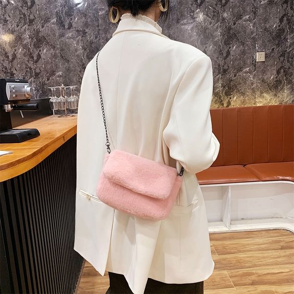 fashion exquisite shopping bag casual solid plush party clutch autumn shoulder handle purse crossbody bags
fashion exquisite shopping bag casual solid plush party clutch autumn shoulder handle purse crossbody bags