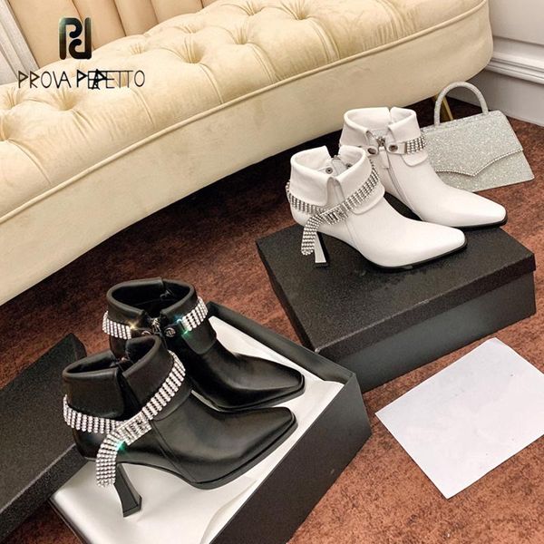 2020 winter new luxury luo rhinestone short boots women's high heel 8.5cm leather pointed two wear slip on ankle boots women, Black
2020 winter new luxury luo rhinestone short boots women's high heel 8.5cm leather pointed two wear slip on ankle boots women, Black