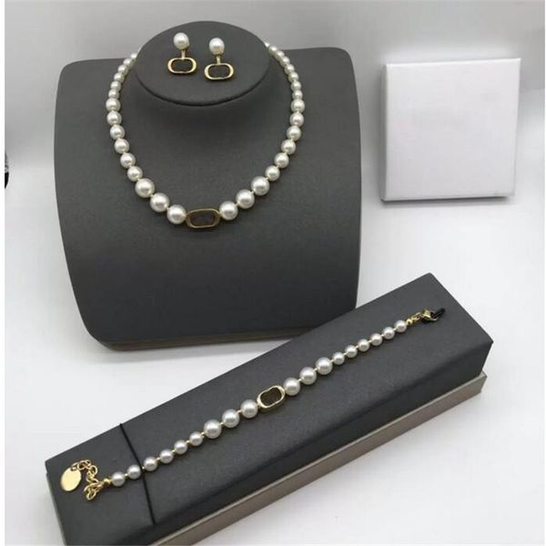 2022 fashion chain classic necklaces jewelry pendants mother-of-pearl stainless steel plated accessories for women girls valentine's mo, Black
2022 fashion chain classic necklaces jewelry pendants mother-of-pearl stainless steel plated accessories for women girls valentine's mo, Black