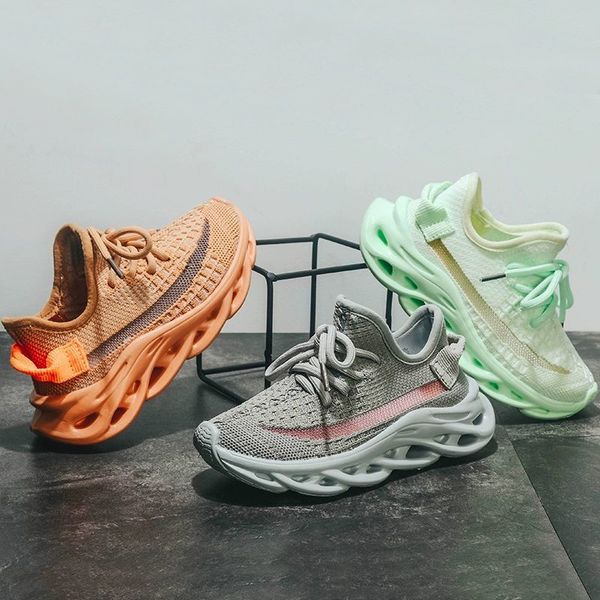 summer kids shoes children running sneakers comfortable sports outdoor boys girls flywoven breathable soft casual child footwear 1007, Black;red
summer kids shoes children running sneakers comfortable sports outdoor boys girls flywoven breathable soft casual child footwear 1007, Black;red