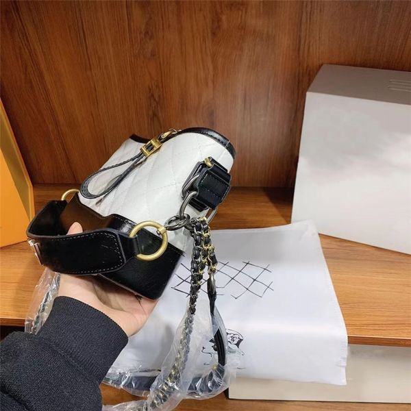 2022 new ot sold fasion 22cm genuine leater qli women s deners soulder ag classic deners crossody ag sipin#51410010
2022 new ot sold fasion 22cm genuine leater qli women s deners soulder ag classic deners crossody ag sipin#51410010