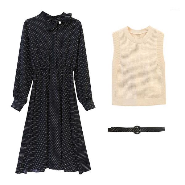 casual dresses cute fashion women dress polka dot knitting o-neck in design wind long short waistcoat light green 62721, Black;gray
casual dresses cute fashion women dress polka dot knitting o-neck in design wind long short waistcoat light green 62721, Black;gray