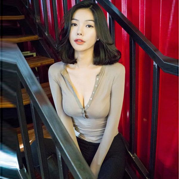 white t shirt women 2020 korean style women long sleeve button slim basic ropa mujer chic clothes deep v neck
white t shirt women 2020 korean style women long sleeve button slim basic ropa mujer chic clothes deep v neck
