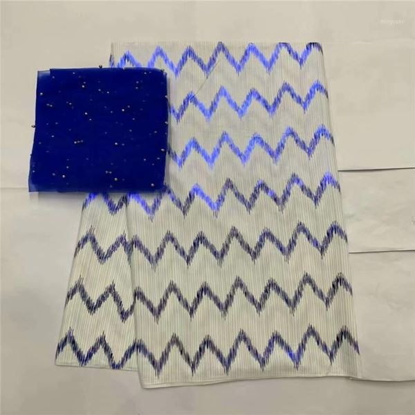 fashion design swiss cotton printing metallic fabric 5+2 yards with swiss voile lace tissu for ladies wedding dress lxf68131, Black;white
fashion design swiss cotton printing metallic fabric 5+2 yards with swiss voile lace tissu for ladies wedding dress lxf68131, Black;white