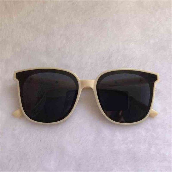 gm brand men square frame sunglasses fashion women gentle vintage eyewear monster designer sun glasses star glasses, White;black
gm brand men square frame sunglasses fashion women gentle vintage eyewear monster designer sun glasses star glasses, White;black