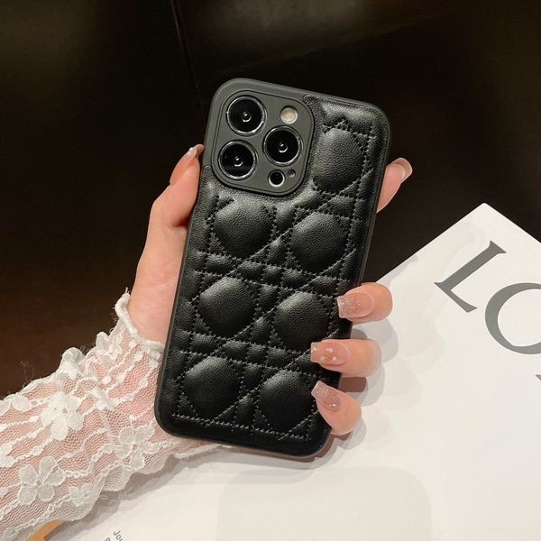 gold d luxury designers leather camera lens protective case for iphone 11 12 13 pro max xr x xs 7 8 plus cover
gold d luxury designers leather camera lens protective case for iphone 11 12 13 pro max xr x xs 7 8 plus cover