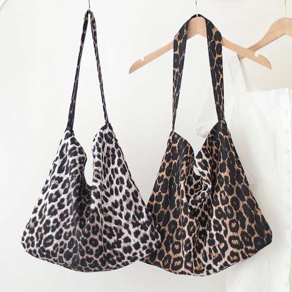 female leopard pattern over large hobo bag lady maxi big capacity soft fabric travel shopping shopper single shoulder slouch bag
female leopard pattern over large hobo bag lady maxi big capacity soft fabric travel shopping shopper single shoulder slouch bag