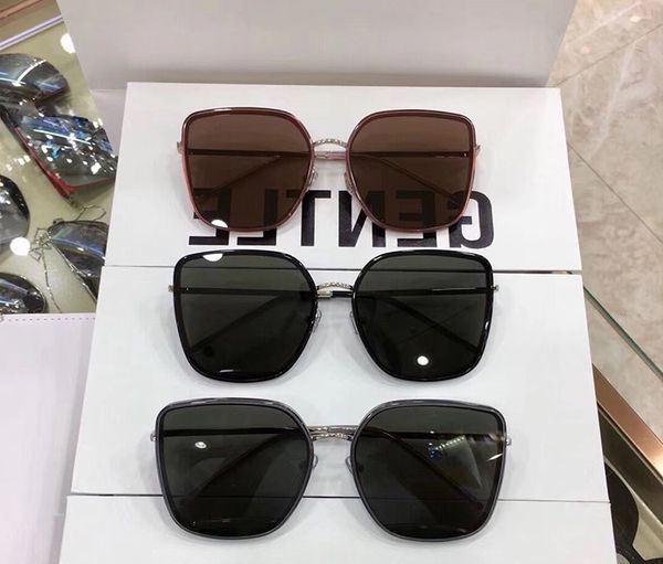 2021 new fashion mumu korea glasses gentle eyeglasses brand designer men women sunglasses gafas oculos, White;black
2021 new fashion mumu korea glasses gentle eyeglasses brand designer men women sunglasses gafas oculos, White;black