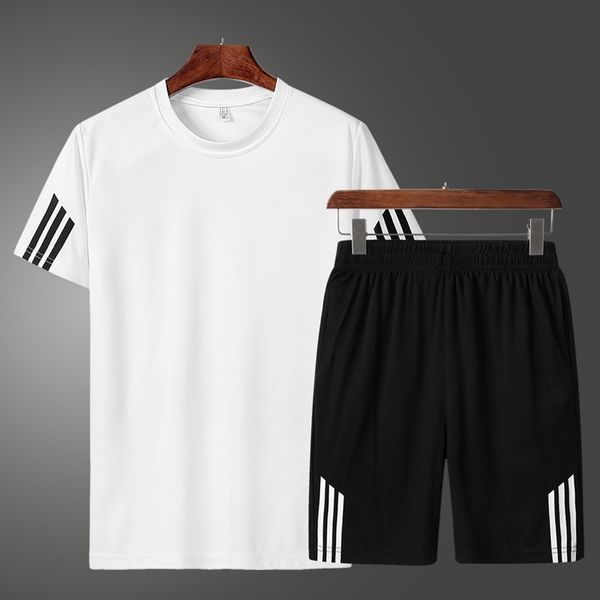 men casual set fashion 2 pcs sweat suit striped short sleeve t-shirt shorts sets male sportswear tracksuit summer sportsuit 201013, Gray
men casual set fashion 2 pcs sweat suit striped short sleeve t-shirt shorts sets male sportswear tracksuit summer sportsuit 201013, Gray