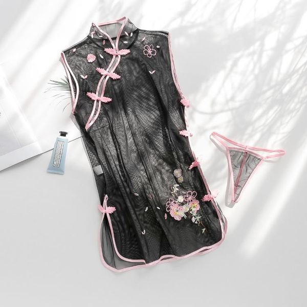 women's sleepwear retro chinese cheongsam lingerie embroidery flower jacquard higher open spilt erotic nightdress, Black;red
women's sleepwear retro chinese cheongsam lingerie embroidery flower jacquard higher open spilt erotic nightdress, Black;red