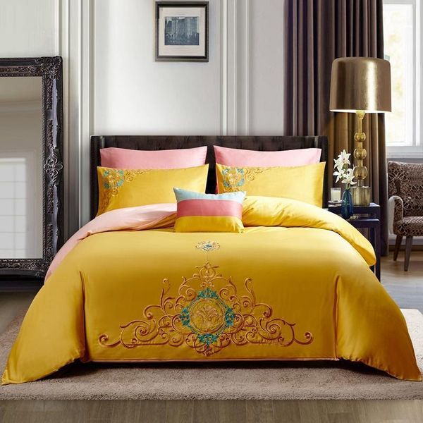 100% cotton bedding set european embroidery duvet cover rubber flat sheet gold bed sheet/linen pillowcases 4pcs bed set1
100% cotton bedding set european embroidery duvet cover rubber flat sheet gold bed sheet/linen pillowcases 4pcs bed set1