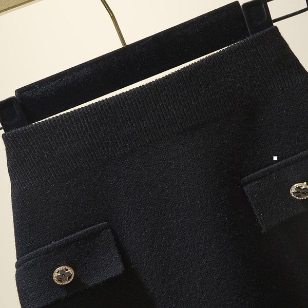 new 2021 female knitting retail rentals pockets black skirt line y297 m4n9 uupl