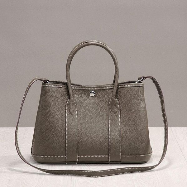 st ladies shoulder crossbody bag shopping bag litchi grain cowhide garden package genuine leather portable woman package
st ladies shoulder crossbody bag shopping bag litchi grain cowhide garden package genuine leather portable woman package