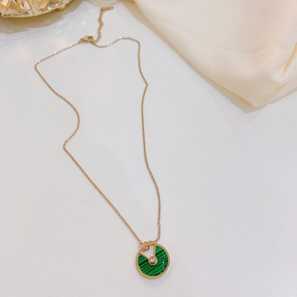 female temperament titanium steel round rhinestones pendant necklace korean simple fashion women girl jewelry accessories, Silver
female temperament titanium steel round rhinestones pendant necklace korean simple fashion women girl jewelry accessories, Silver