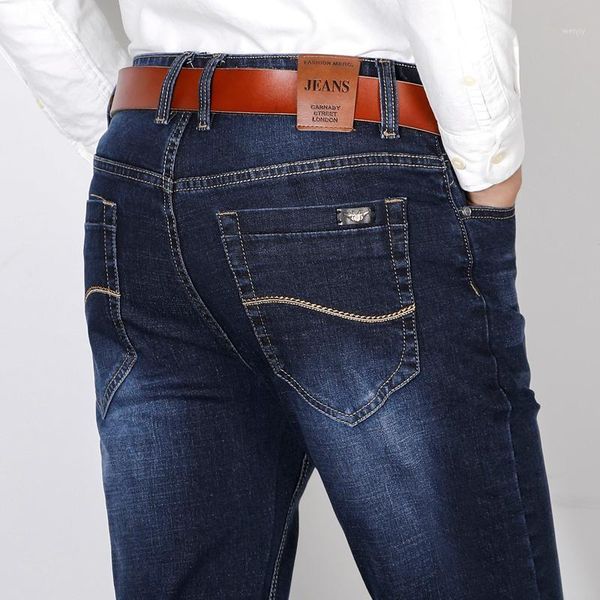 classic style men's business straight-leg jeans 2020 autumn new cotton stretch denim black blue pants male brand trousers1
classic style men's business straight-leg jeans 2020 autumn new cotton stretch denim black blue pants male brand trousers1