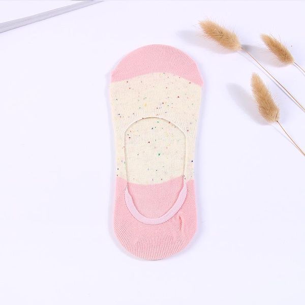 10pairs cute dot cotton stealth super shallow mouth invisible socks cotton silicone non-slip for women boat quality sock, Black;white
10pairs cute dot cotton stealth super shallow mouth invisible socks cotton silicone non-slip for women boat quality sock, Black;white
