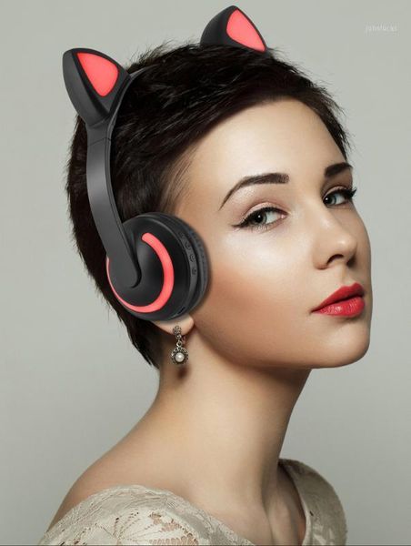 cat ear shaped headphone wireless earphone bluetooth v4.2 headset with 7 colors breathing light and stereo bass sound for phones1
cat ear shaped headphone wireless earphone bluetooth v4.2 headset with 7 colors breathing light and stereo bass sound for phones1