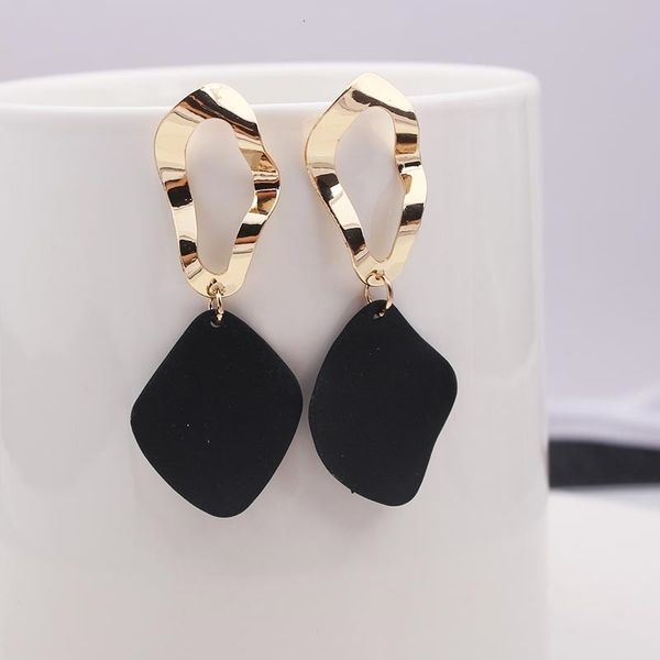 2019 retro vintage statement white geometric long dangle earrings for women wedding party christmas gift wholesale
2019 retro vintage statement white geometric long dangle earrings for women wedding party christmas gift wholesale
